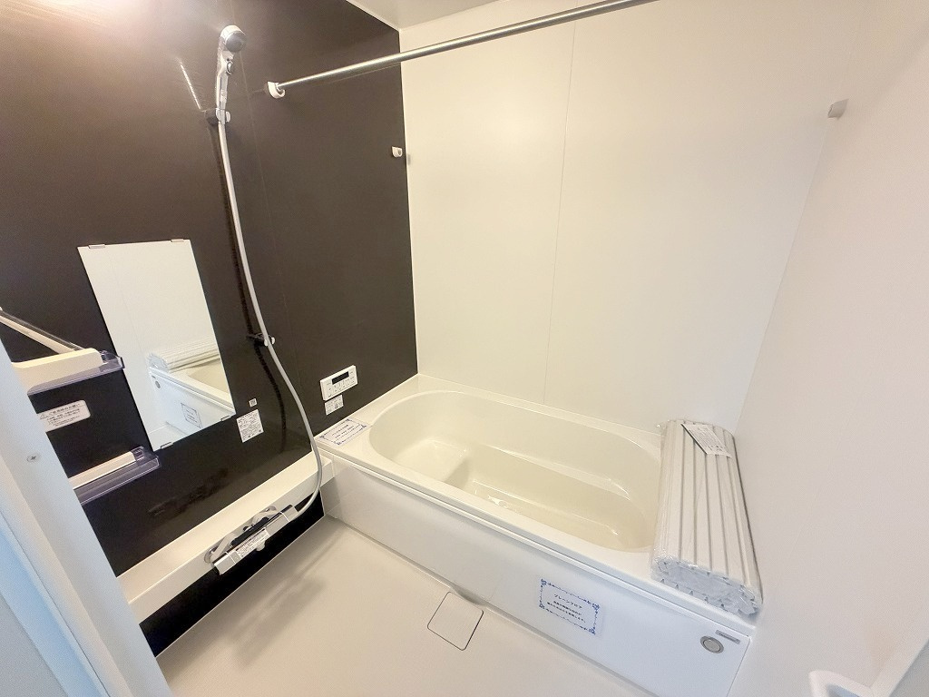 流山市西平井1丁目　新築戸建　全2棟　1号棟の浴室|追焚・浴室乾燥機が付いた快適な一坪バス