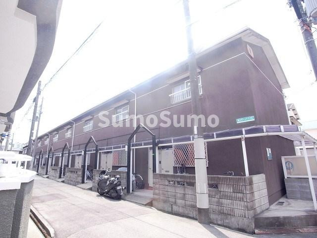 塚口グリーンハイツ3の外観|外観は落ち着いています