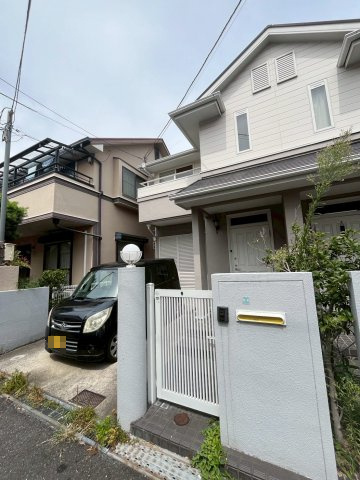 夙川タウンハウス　西棟の外観