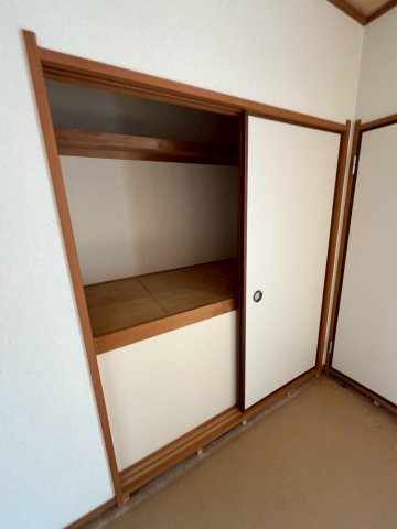 夙川タウンハウス　西棟の収納