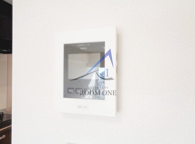 コーポ中野のセキュリティ|モニター付きインターホンです。