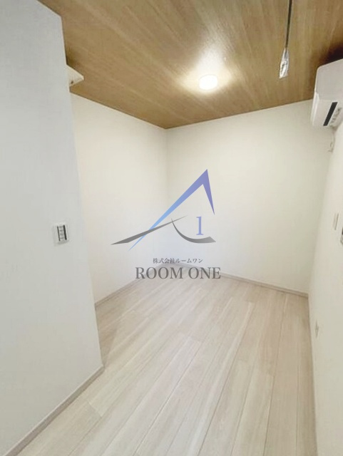 ルミエール中野１丁目の居間・リビング|洋室のお部屋です。