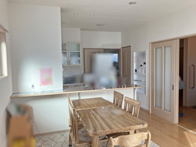 【居間・リビング】 | 鈴鹿市住吉５丁目 | ＬＤＫ