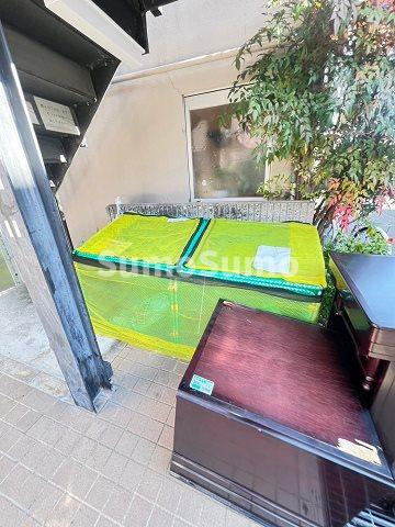 小寺マンションの外観|外観は落ち着いています