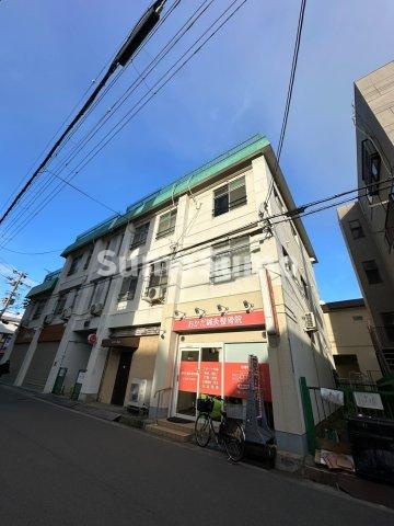 山田マンションの外観