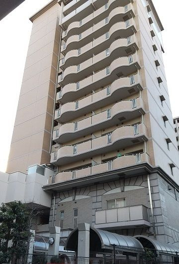 尼崎イスティー 