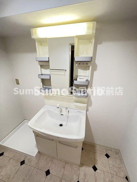 ラフィーネ武庫之荘の洗面所|コンパクトで使いやすい洗面所