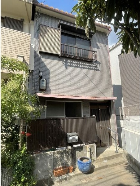天城通1丁目一戸建の外観