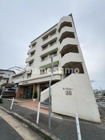 多聞台パークシャトーの外観|落ち着いた雰囲気の外観です