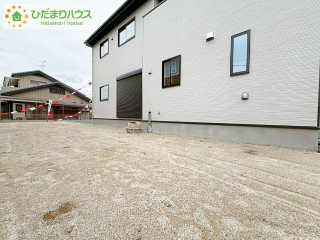ひたちなか市稲田5期　新築戸建の駐車場|お庭付物件になります！お庭遊びや、プールなどお子様も大喜び(^^)