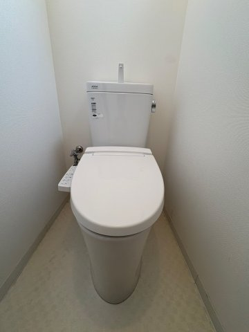 山田ハイツのトイレ|ゆったりとした空間のトイレです