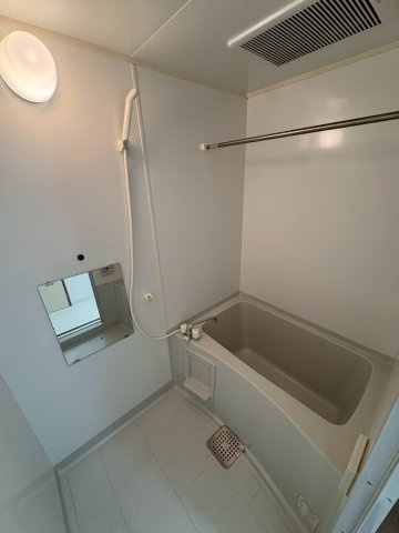 山田ハイツの浴室|お風呂で日々の疲れを落としましょう