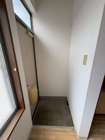 山田ハイツの玄関|きれいな玄関です