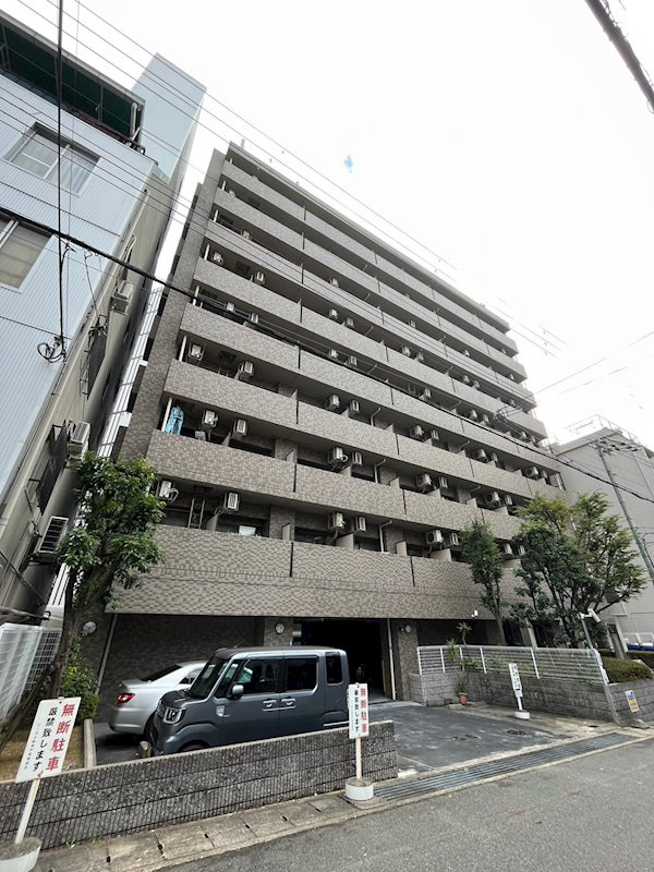 リーガル新神戸の外観