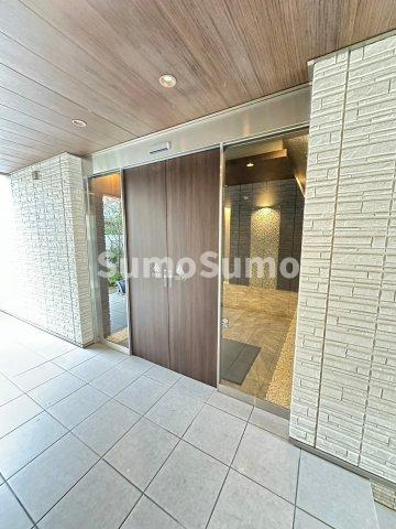 ラフィーネ芦屋のエントランス