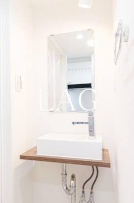 【洗面所】 | ニュー白金マンション | 洗面台です。