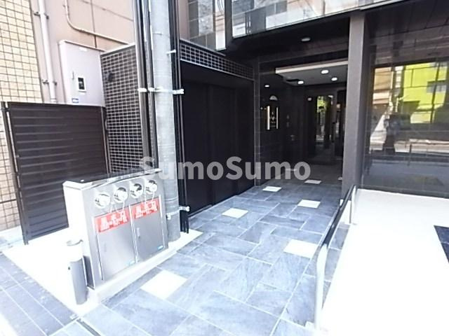 ララプレイス ザ・神戸シルフのロビー
