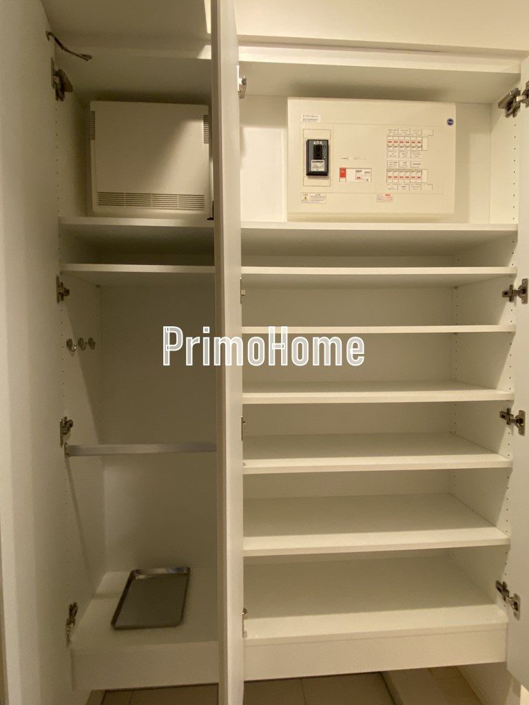 コンフォリア秋葉原イーストの収納