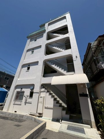 マエダマンションの外観|建物外観を気になさる方へ、見た目の良い物件です