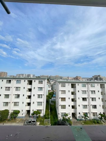 垂水上高丸住宅A棟の展望