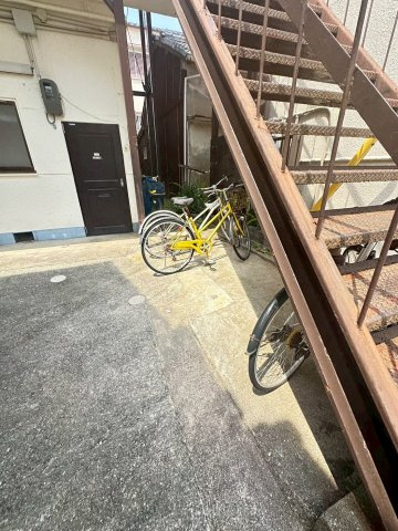 平成霞ヶ丘ハイツの駐車場