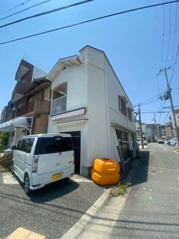 岡野ハイツの外観