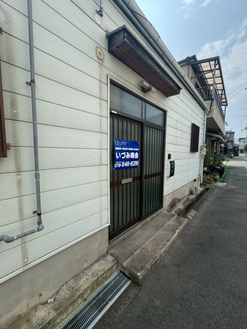 大野邸のエントランス