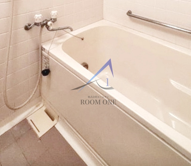 ユニーブル新宿西の浴室|お風呂です。