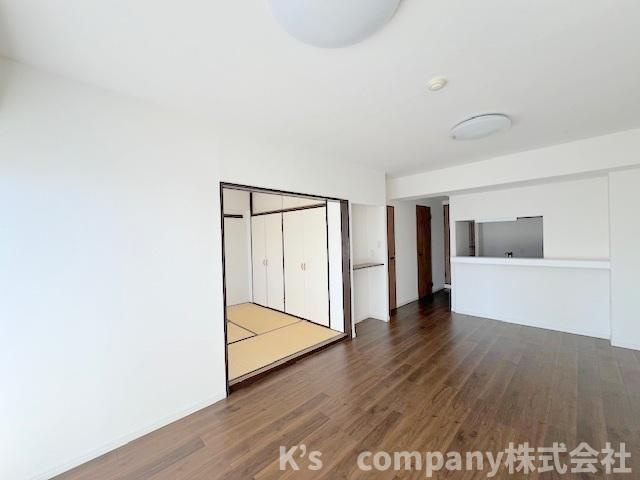 ■高座郡寒川町一之宮7丁目　ソフィア茅ヶ崎D号棟の居間・リビング|ゆったりとした広さがあるリビングスペース◇