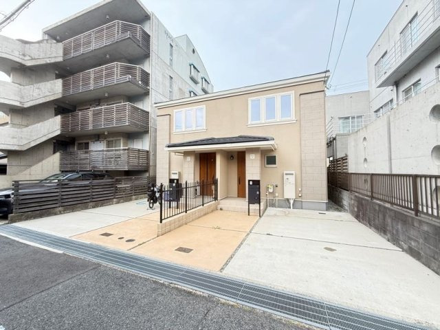 ますみホームズⅡの外観