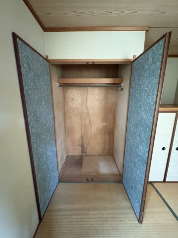 妙法寺菅ノ池戸建の収納|こまごまとしたものを収納できそうですね
