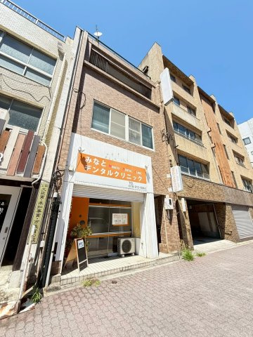 リアルティ大明石町ビルの外観