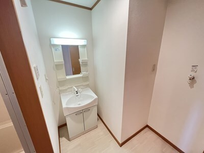 【洗面所】 | グランアンジュB