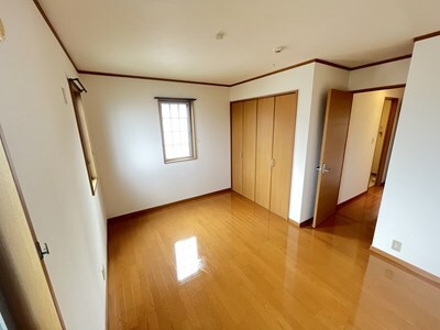 【寝室】 | グランアンジュB