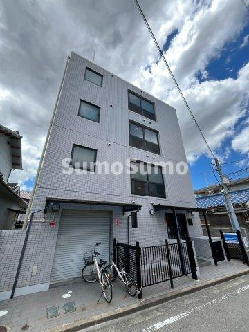 リアル３１の外観