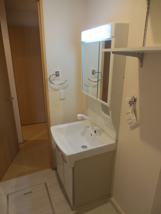 Sekuto B棟の洗面所|広い洗面スペース