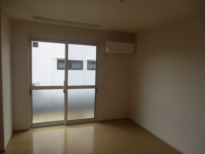 Sekuto B棟の洋室|個人の部屋や寝室として使える洋室です