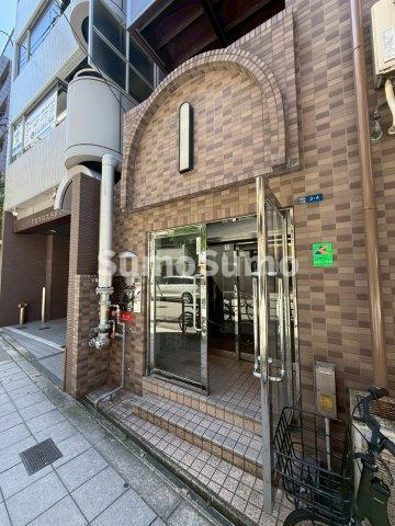 ラピス天満橋のエントランス