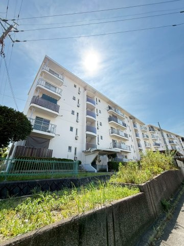 大久保第一住宅１４号棟の外観
