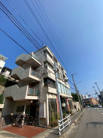 ラムール五位ノ池の外観