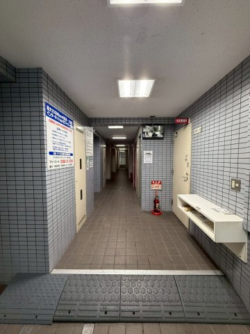 大国町池田マンションのロビー|毎日通るロビーはこのようになっています