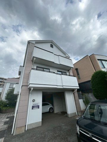 リーベスフェギンラインの外観