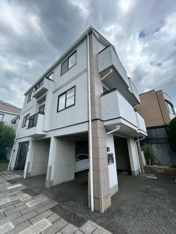 リーベスフェギンラインの外観