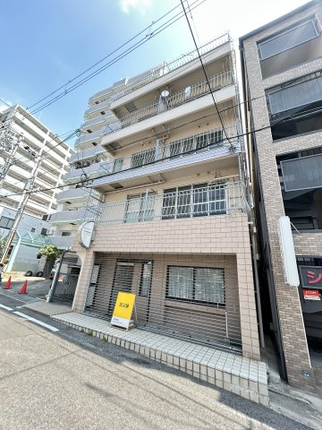 マヤコーポ西棟の外観