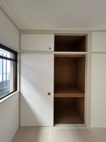 土居マンションの収納