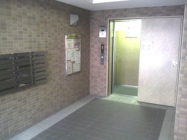 ピースフルコート菊川のロビー