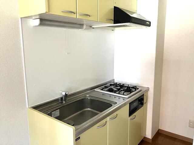 ピースフルコート菊川のキッチン