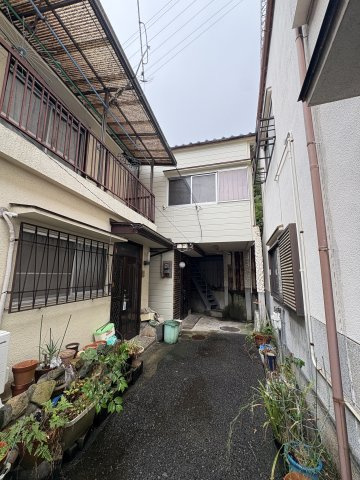 妙法寺池ノ内2戸アパートの外観