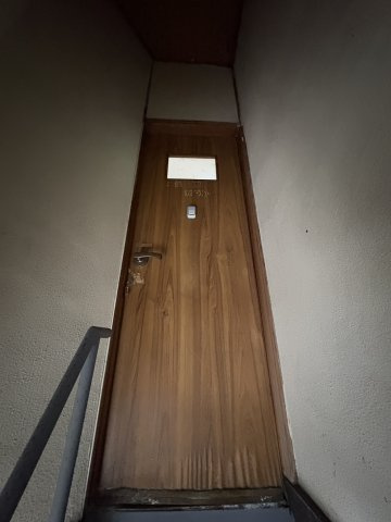 妙法寺池ノ内2戸アパートのエントランス