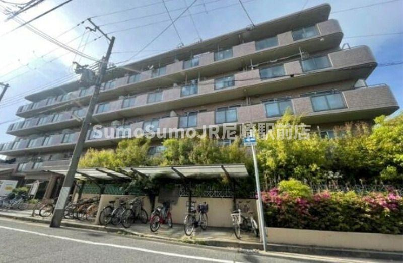 尼崎梅の木公園アーバンリズ の外観|落ち着いた雰囲気の外観です
